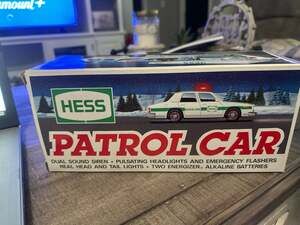 1993 Hess Patrol Car Toy with Dual Sound Siren and Lights In Box